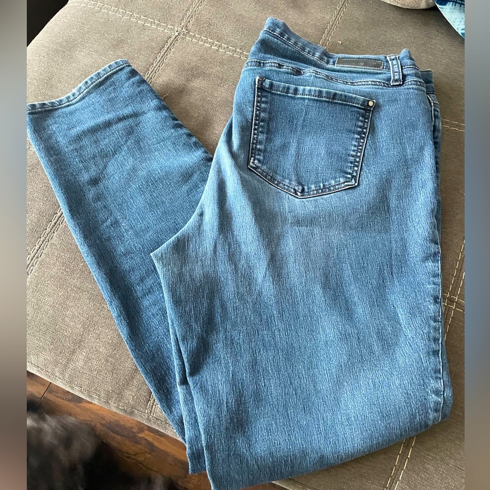 DKNY soho skinny jeans, like new